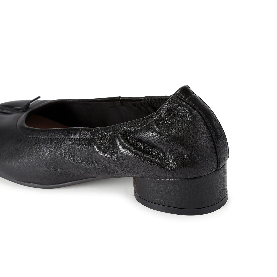 Cyra Flat Shoe BLACK LEATHER