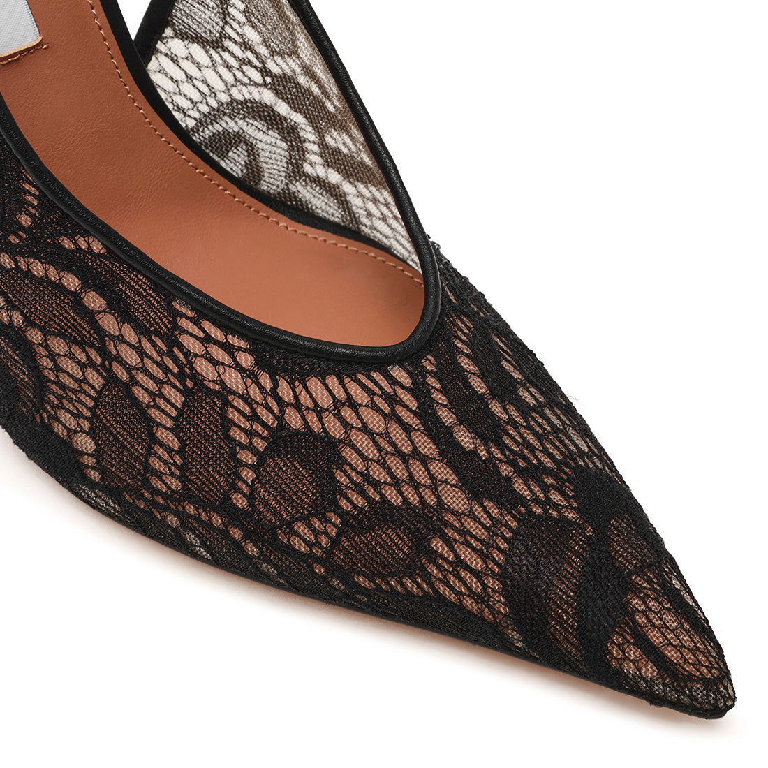 Andromeda Pump BLACK LACE