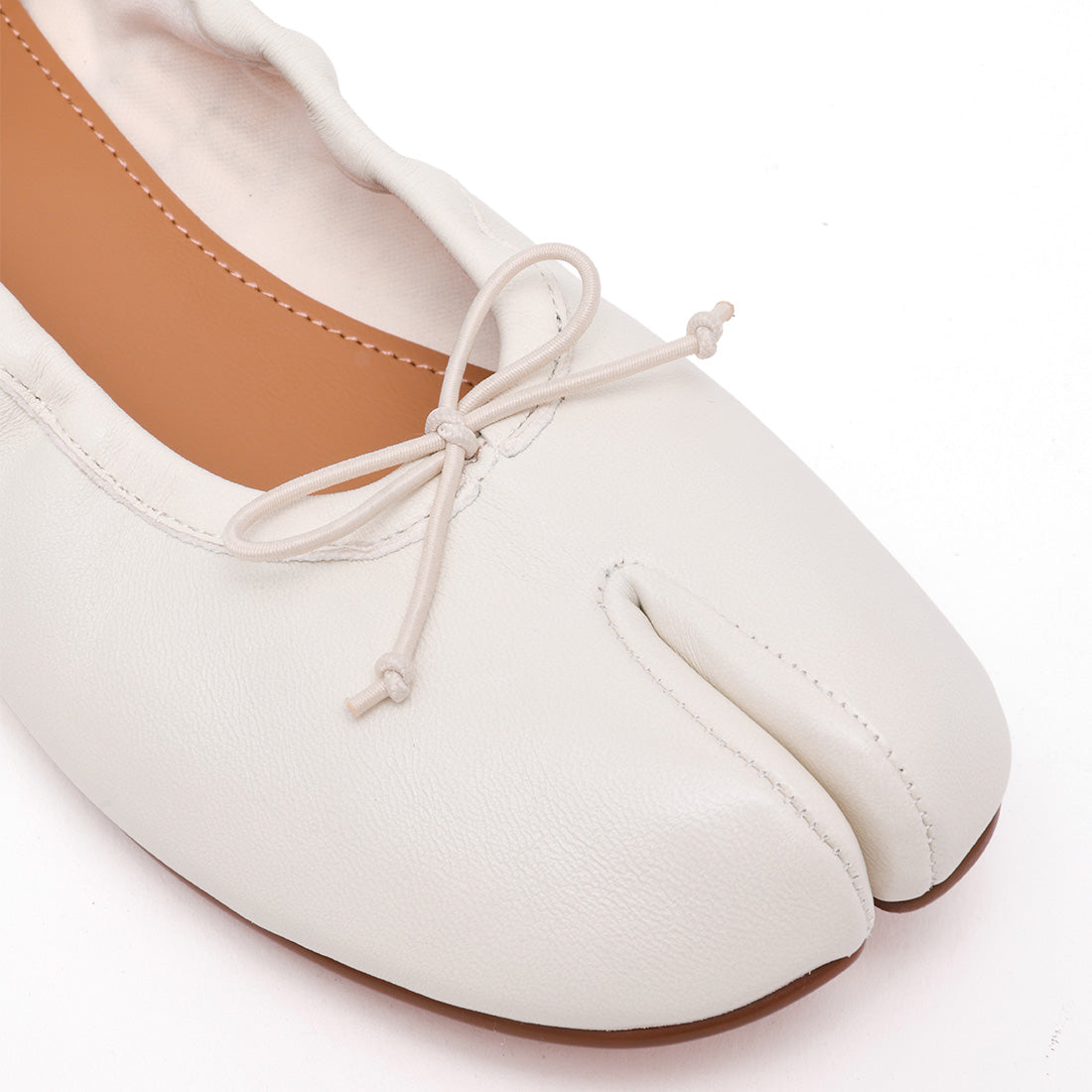 Carin Flat Shoe BONE LEATHER