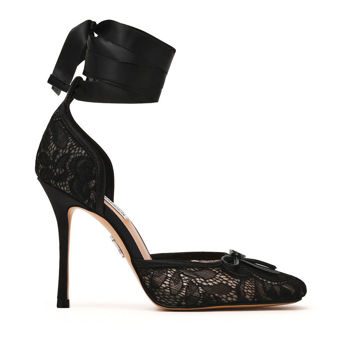 Larina Pump BLACK LACE
