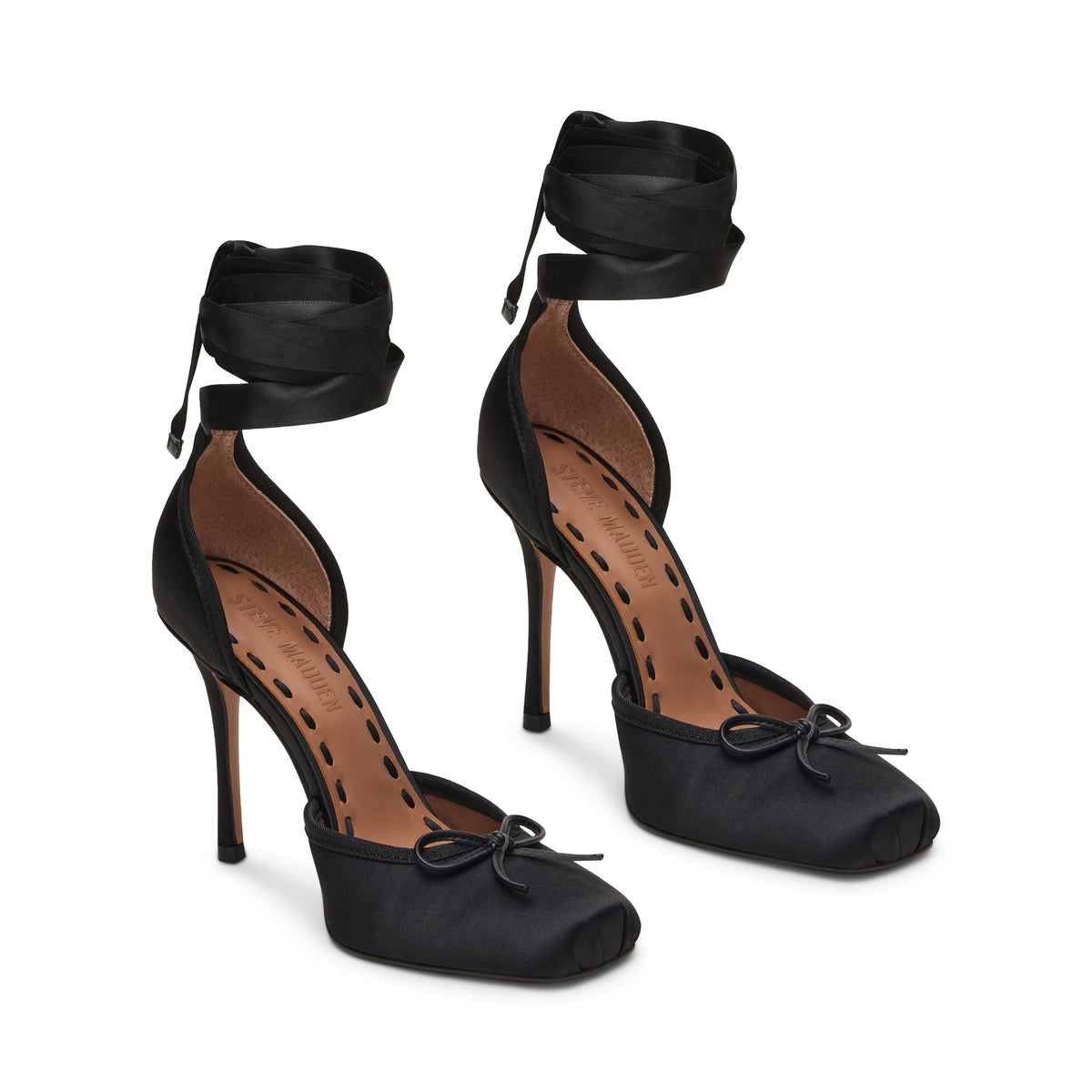 Larina Pump BLACK SATIN